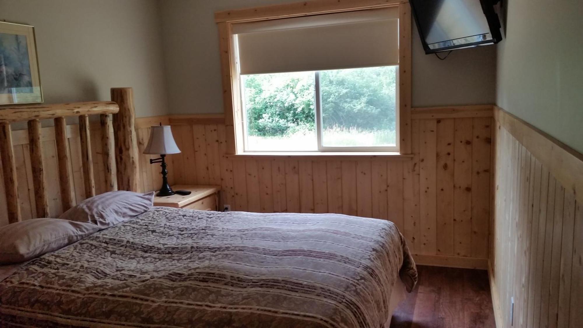 Camping Rv And Sunshine Valley